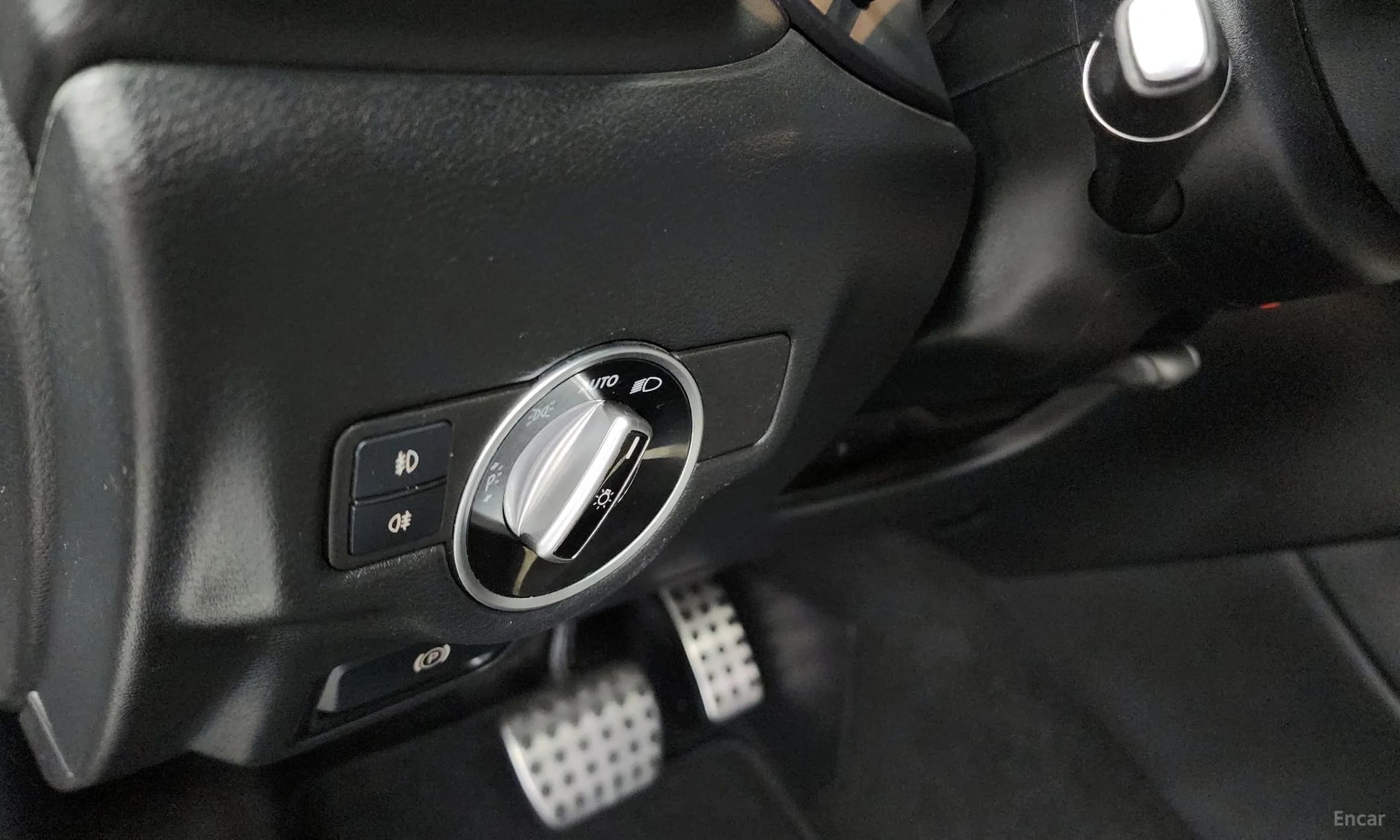 Q30