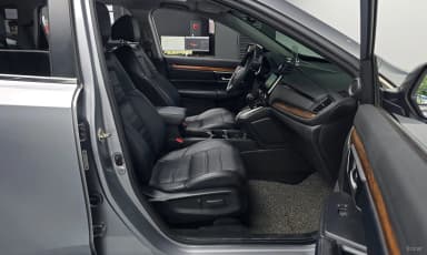 CR-V 5th generation