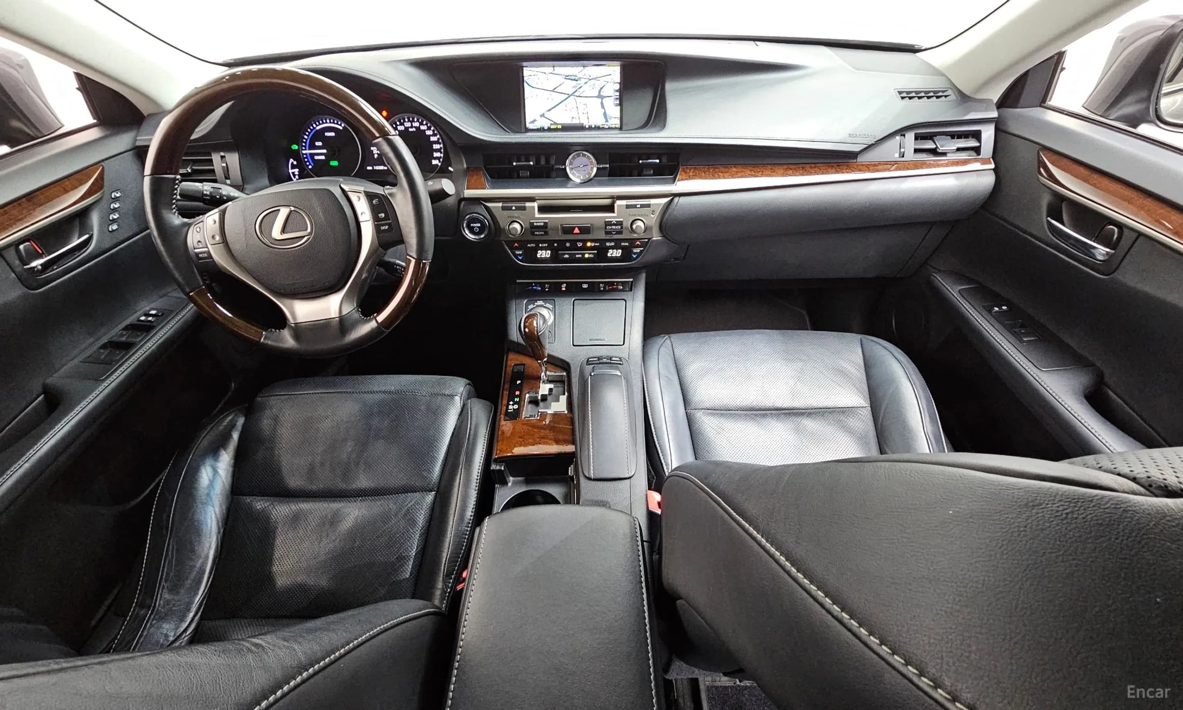 New ES300h