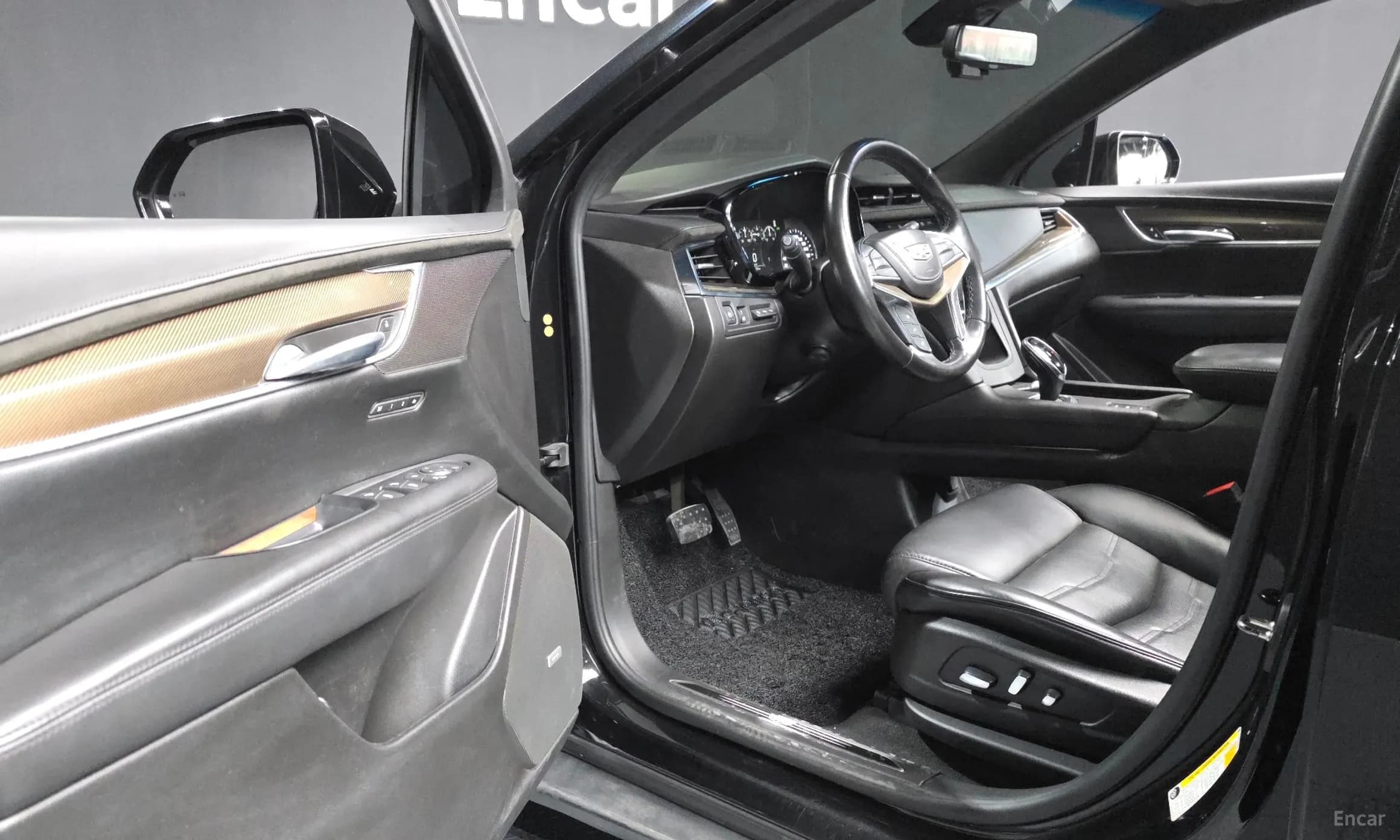 XT5