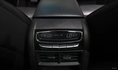XT5