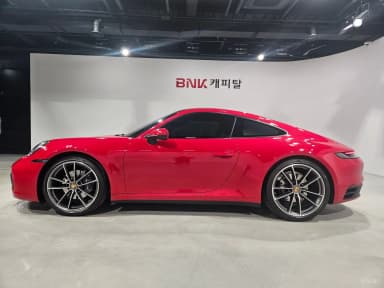 911 (992)