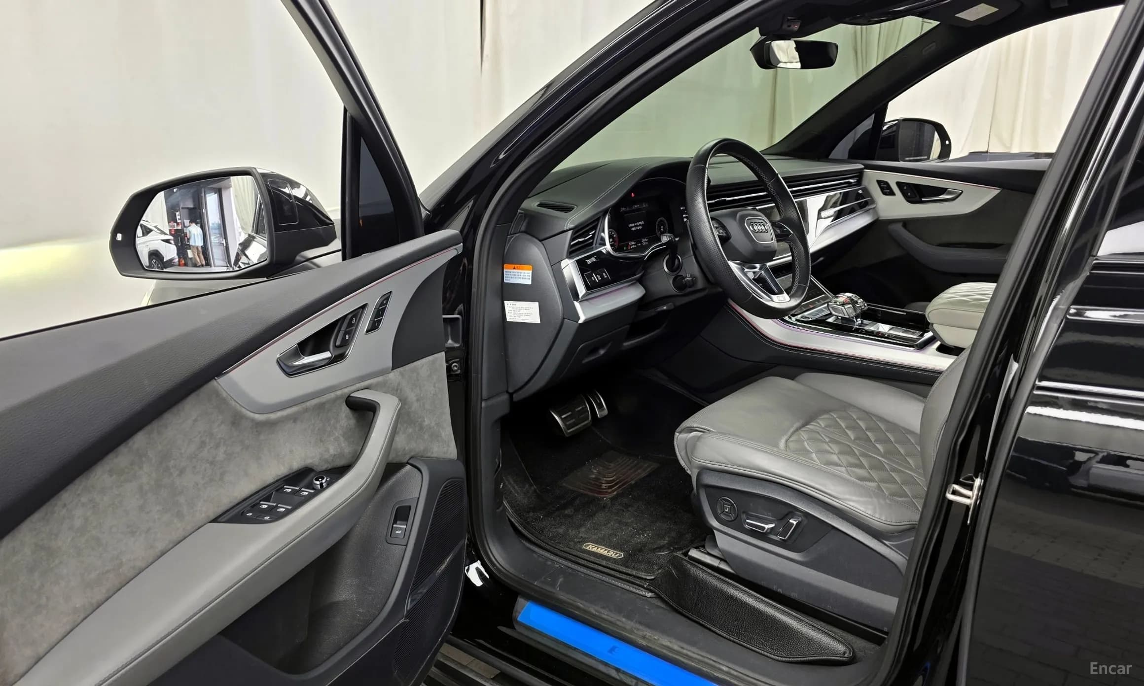 Q7 (4M)