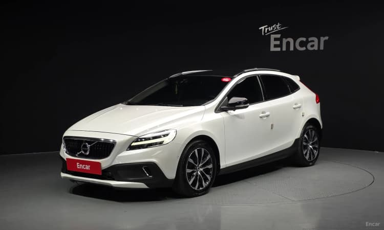V40 Cross Country