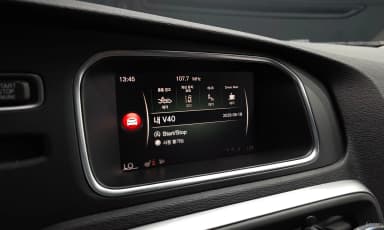 V40 Cross Country