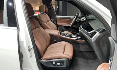 X7 (G07)
