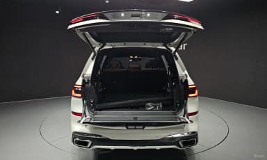 X7 (G07)