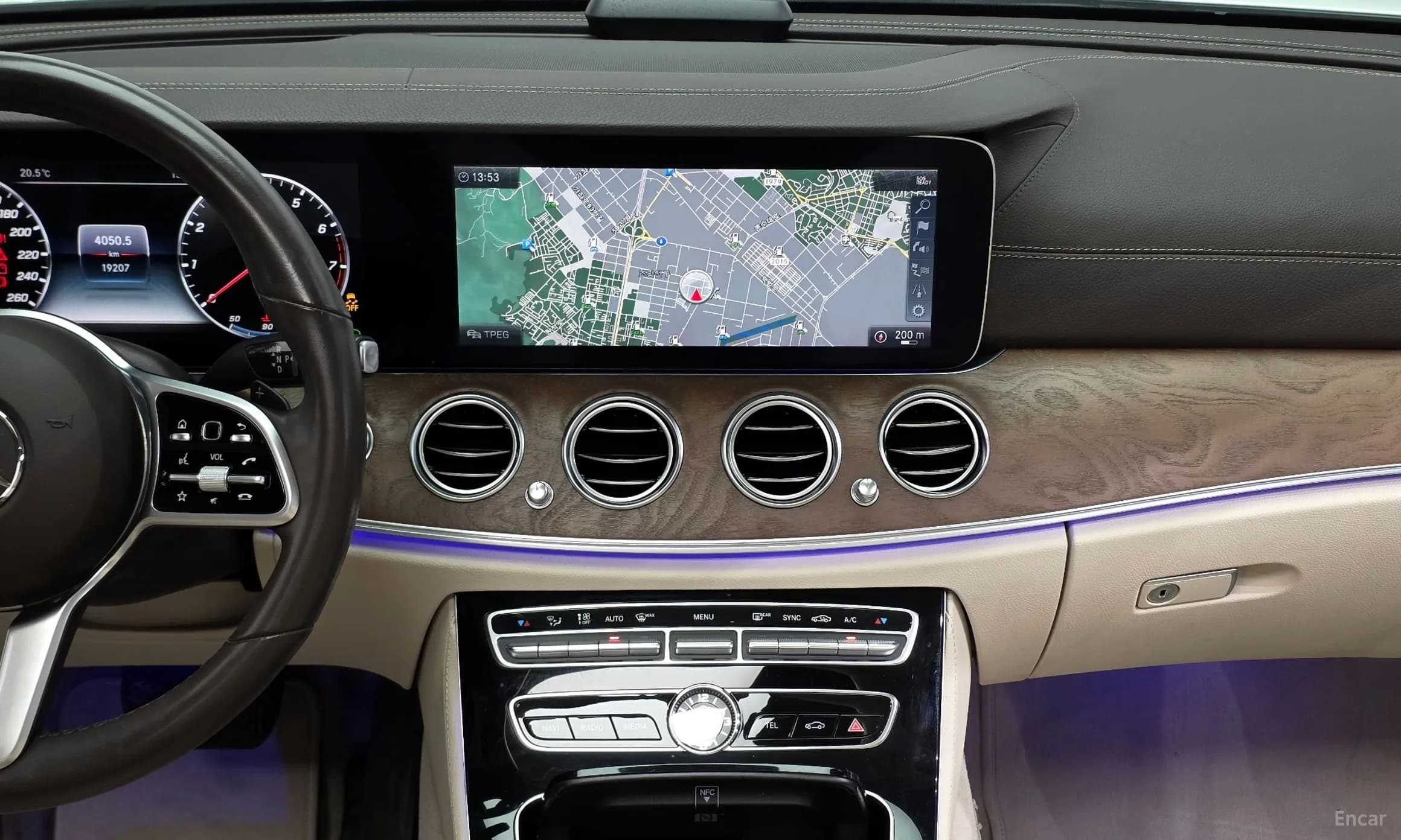 E-Class W213