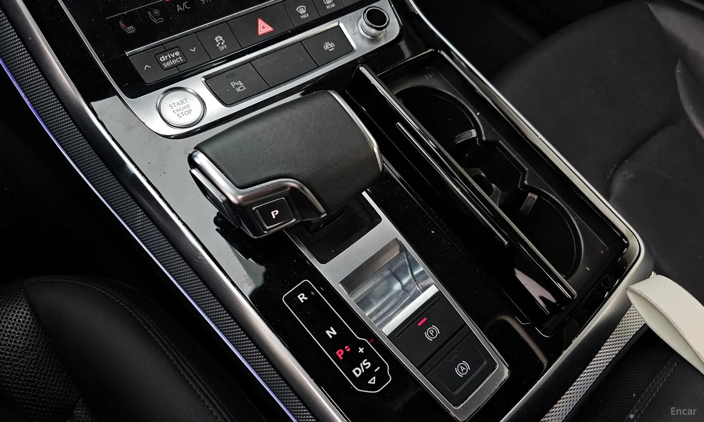 Q7 (4M)