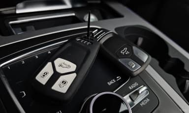 Q7 (4M)