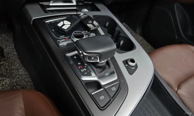 Q7 (4M)