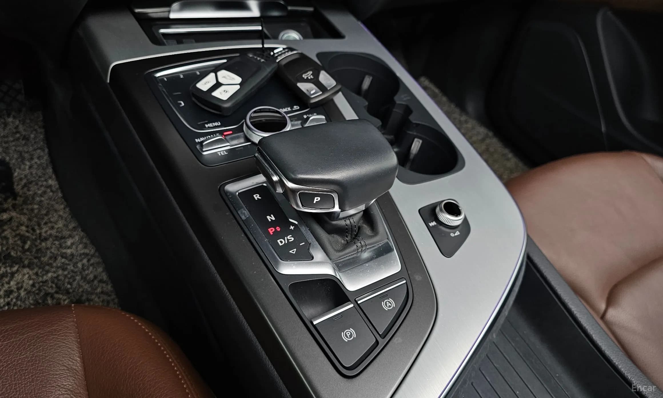 Q7 (4M)