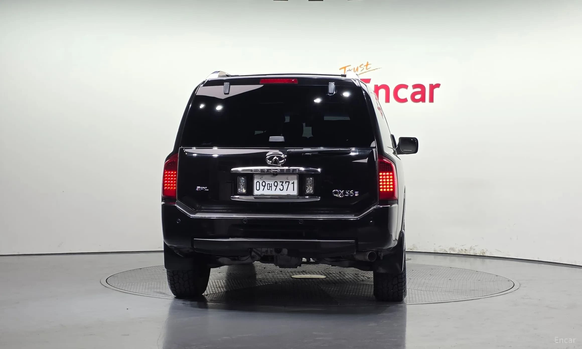 QX56