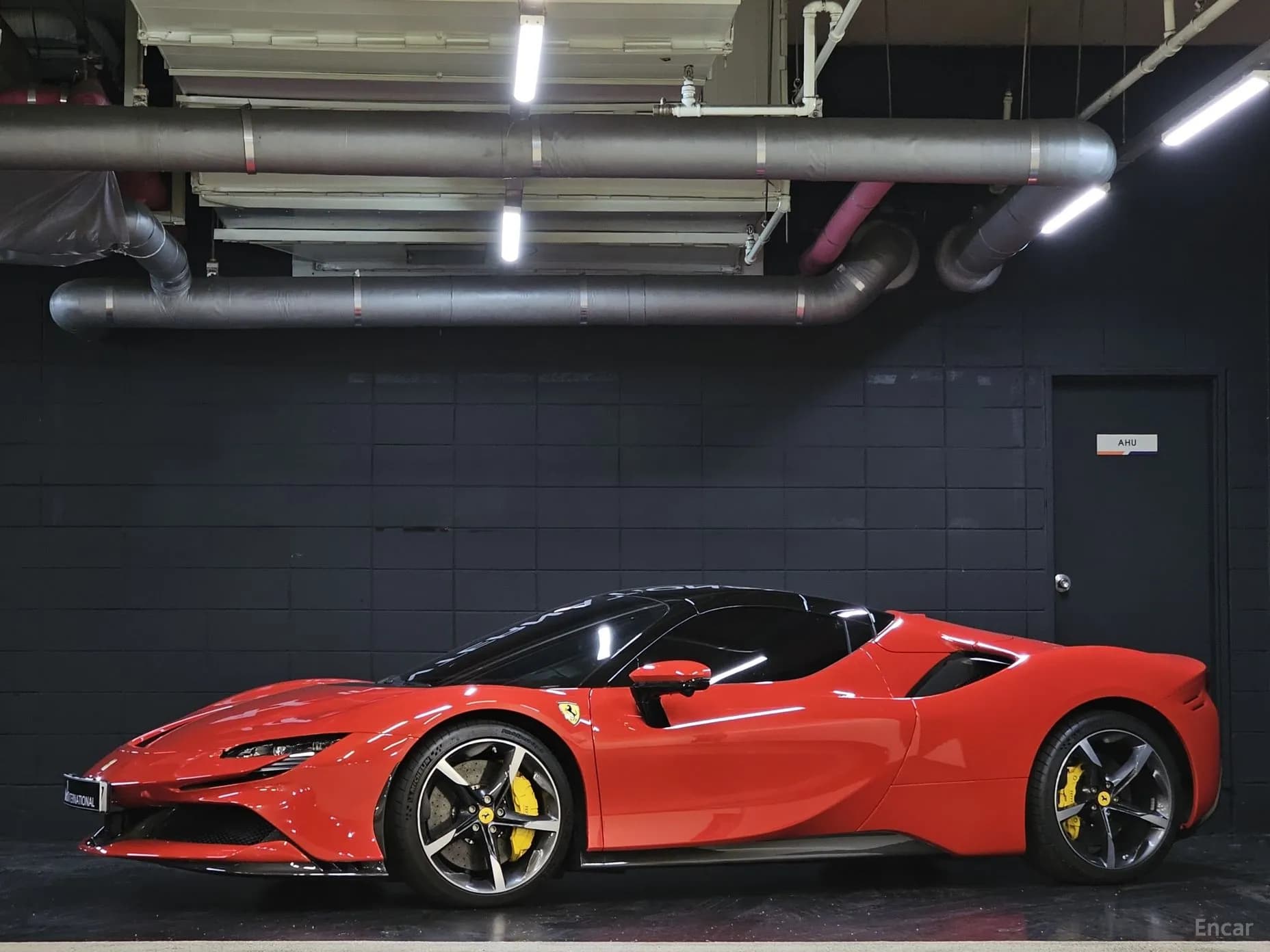 SF90 Spyder