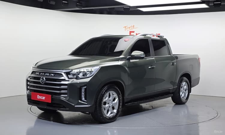 Rexton Sports Khan