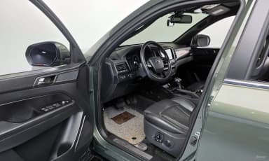 Rexton Sports Khan