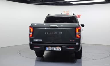 Rexton Sports Khan
