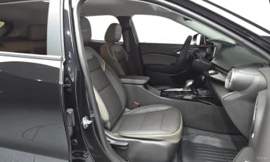 Trax Crossover