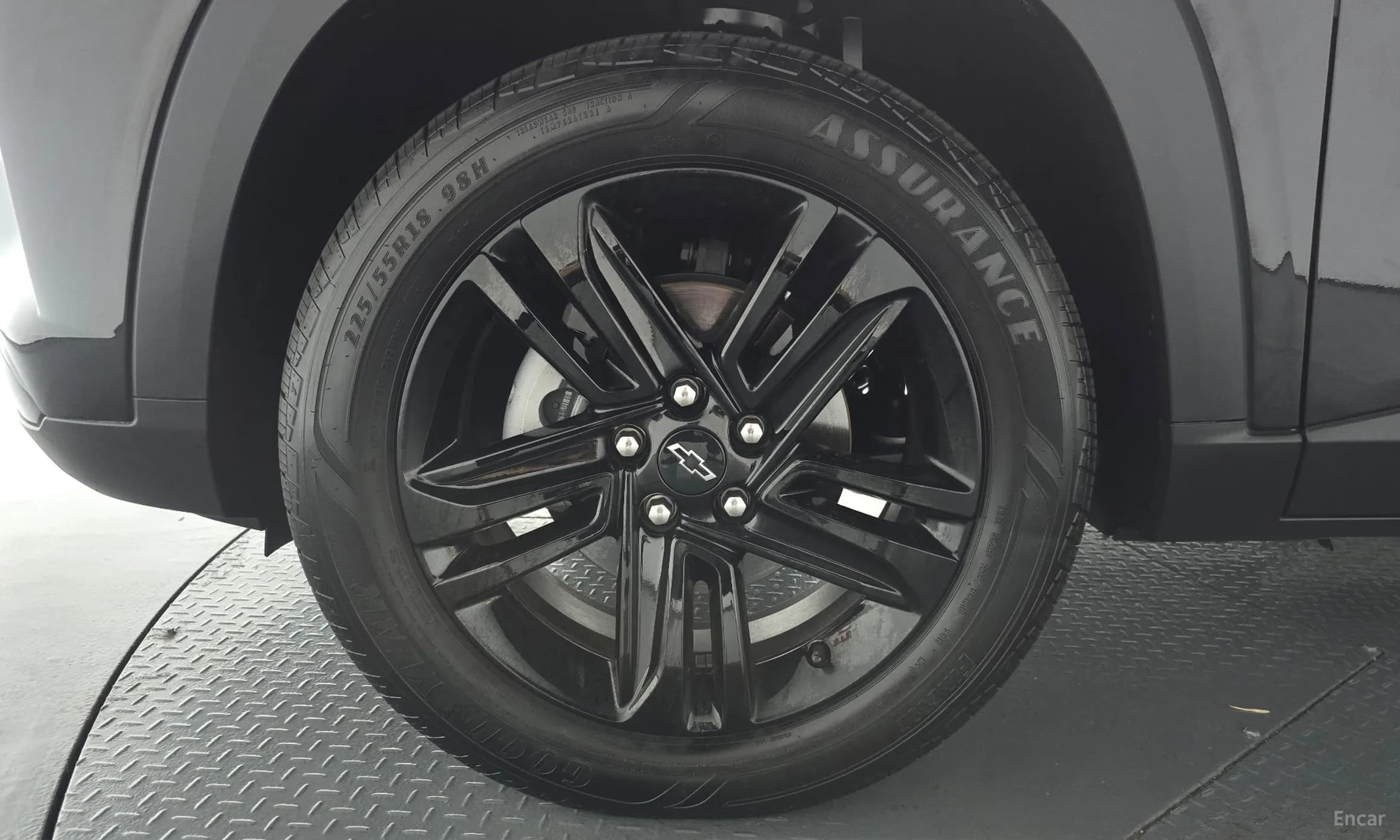 Trax Crossover