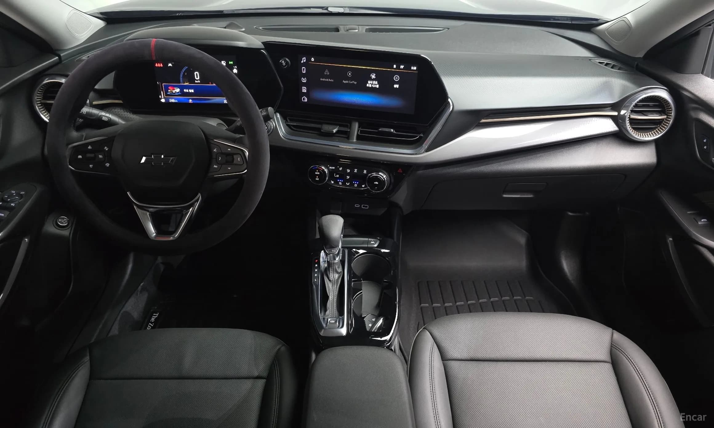 Trax Crossover