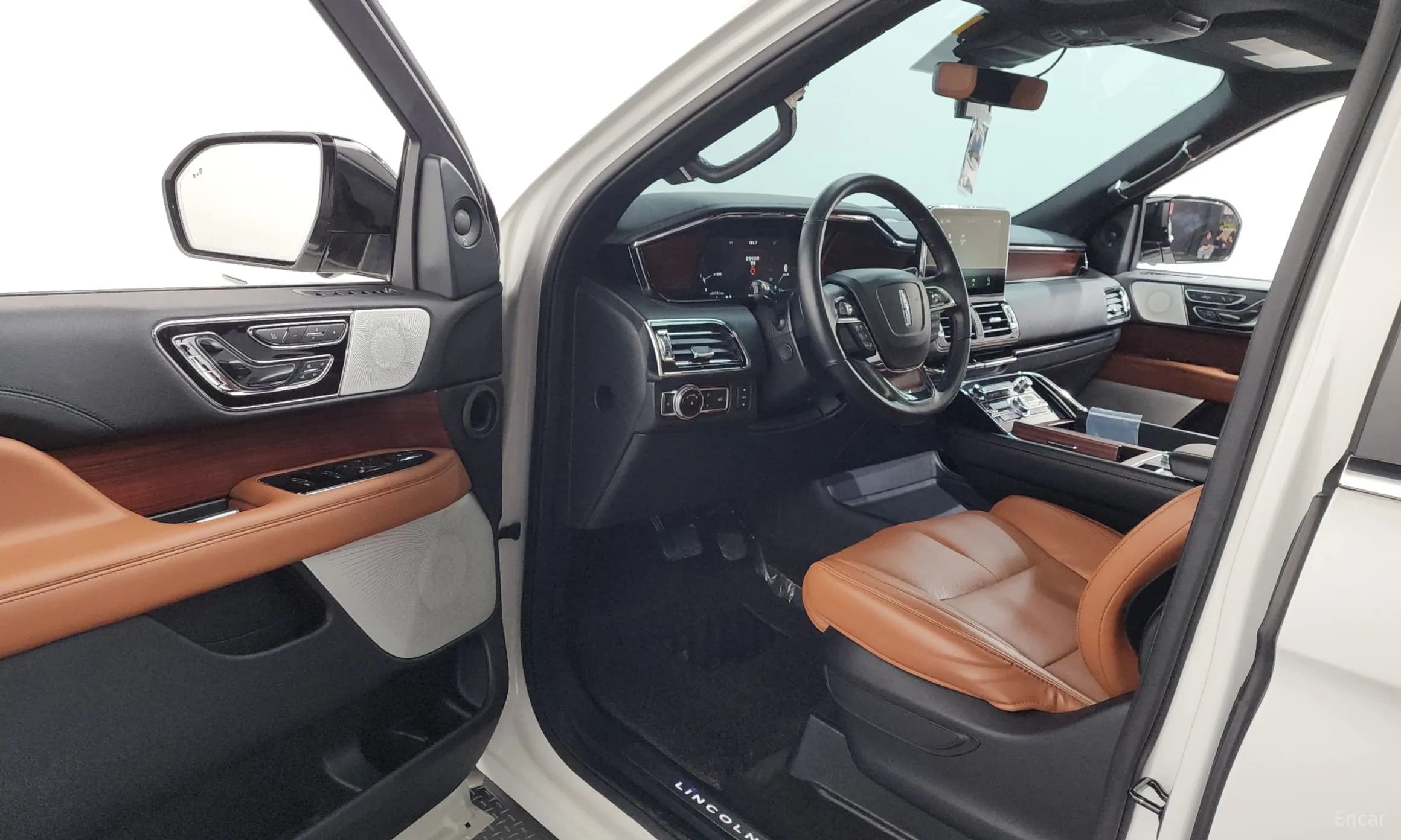 Navigator 4th generation