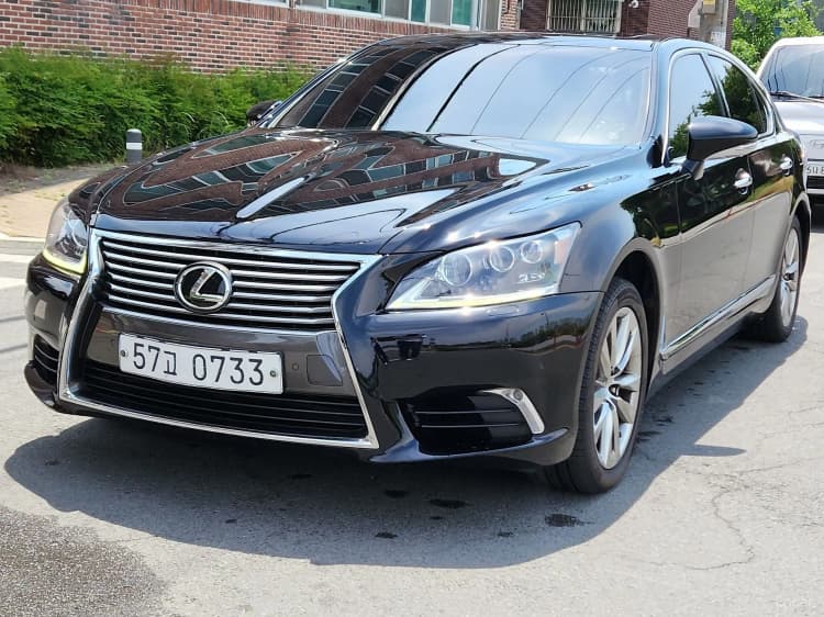 LS460
