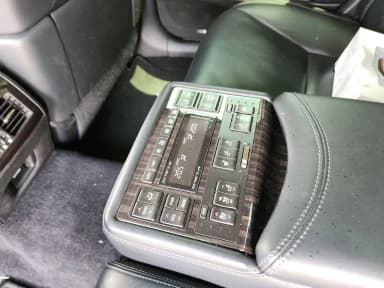 LS460