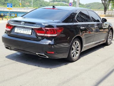 LS460