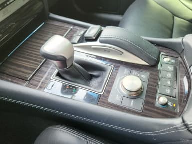 LS460
