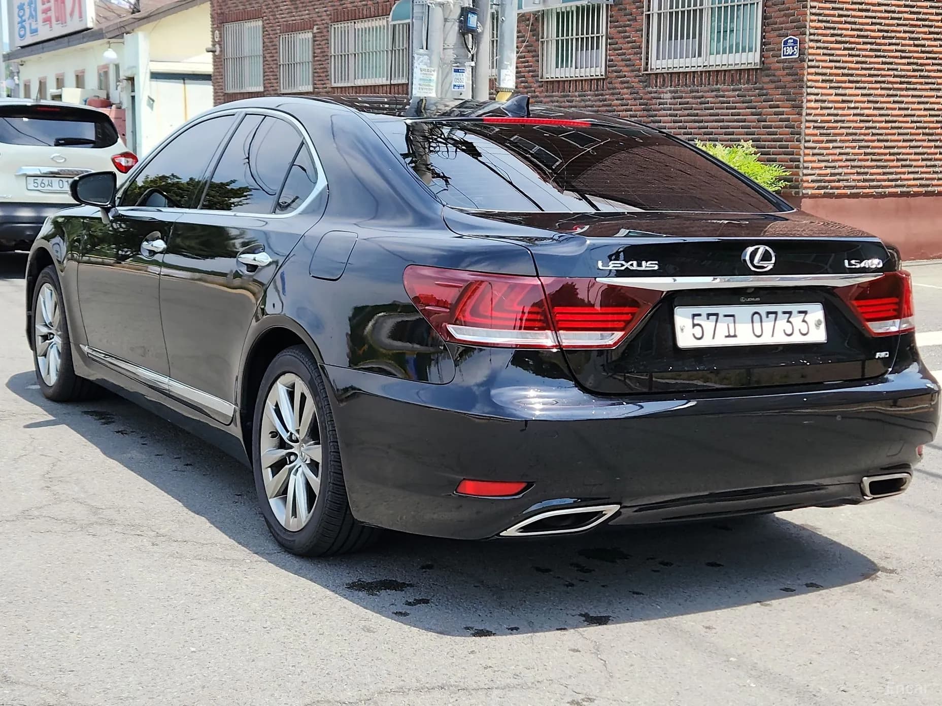 LS460