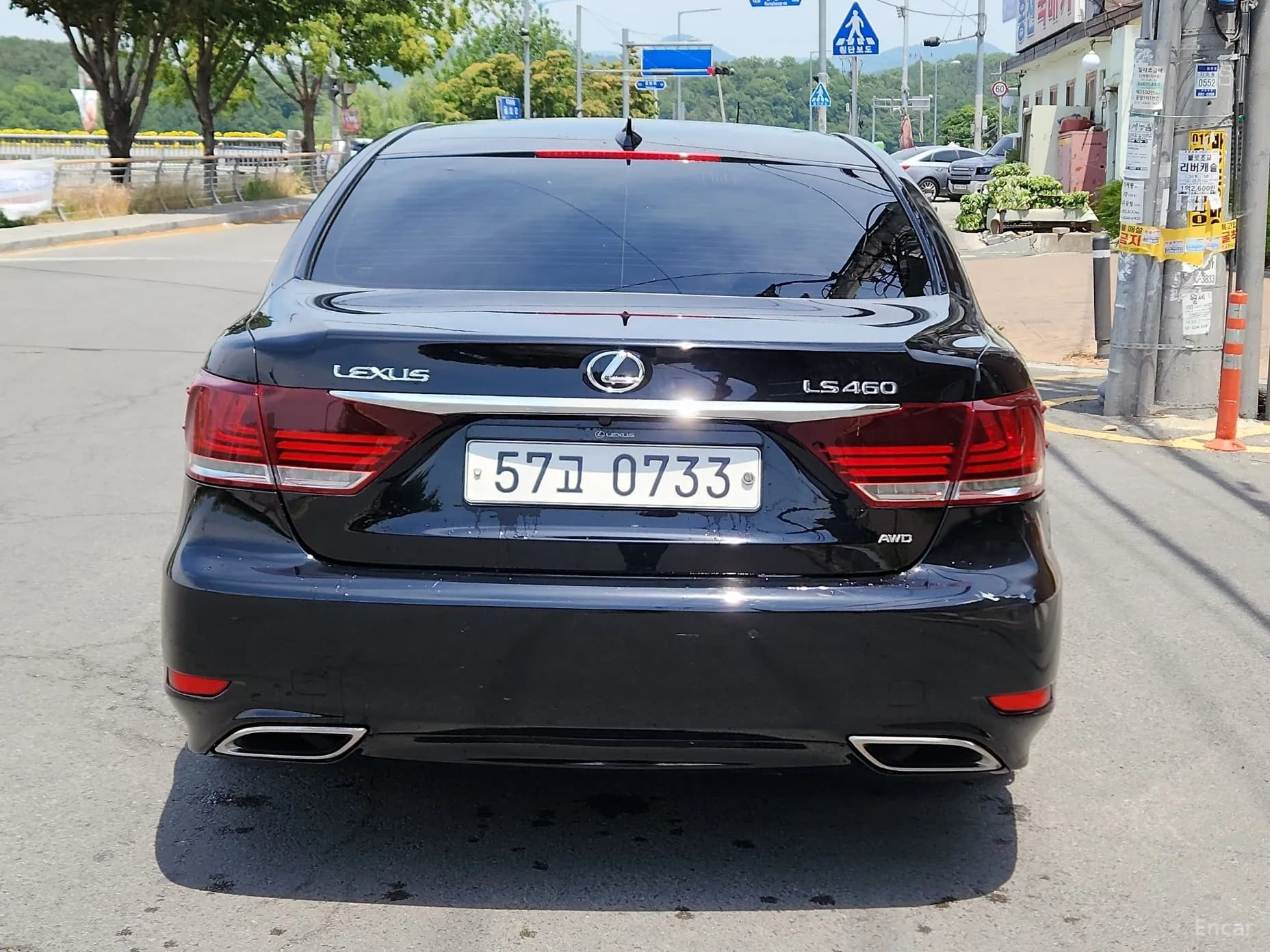 LS460