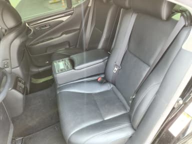 LS460