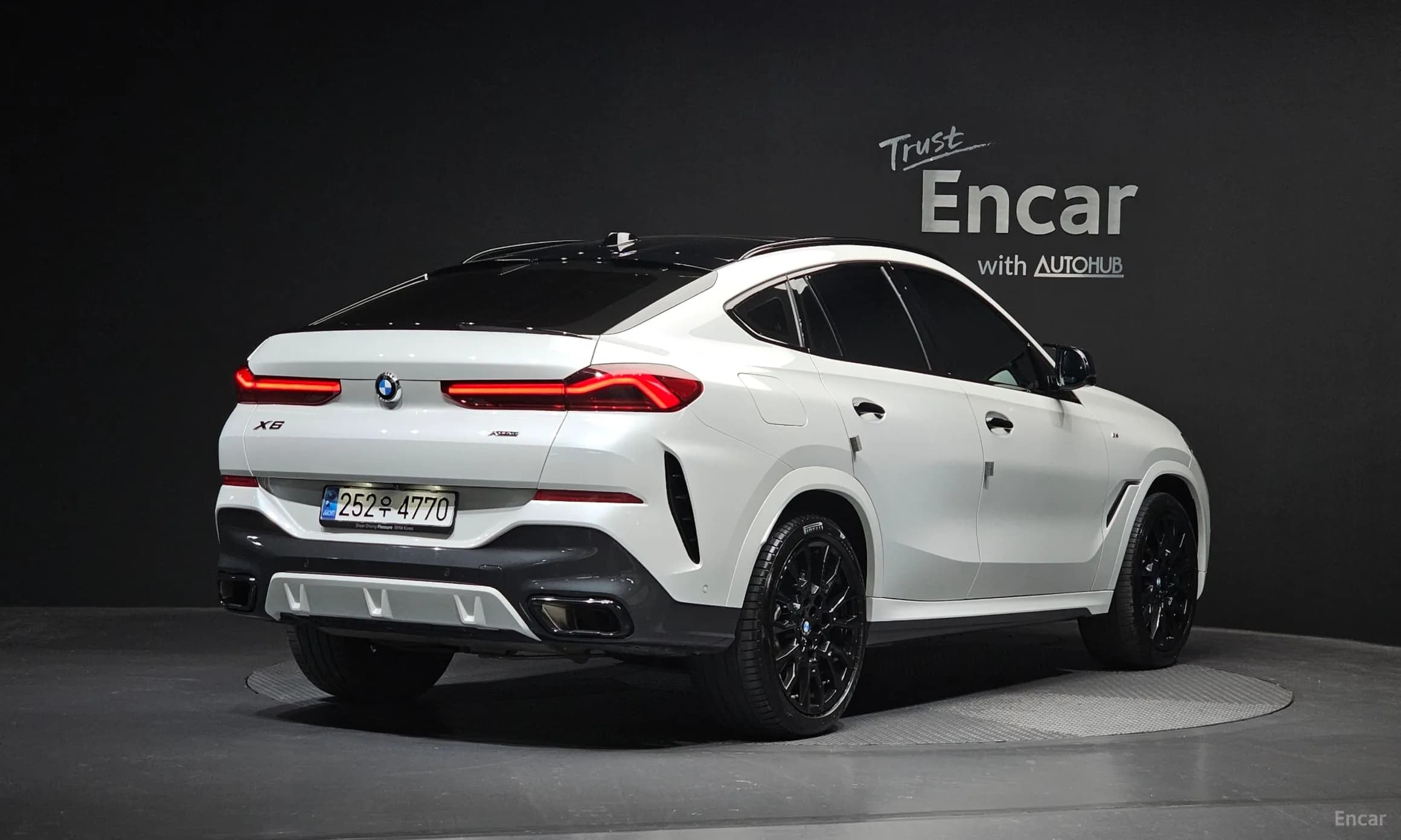 X6 (G06)