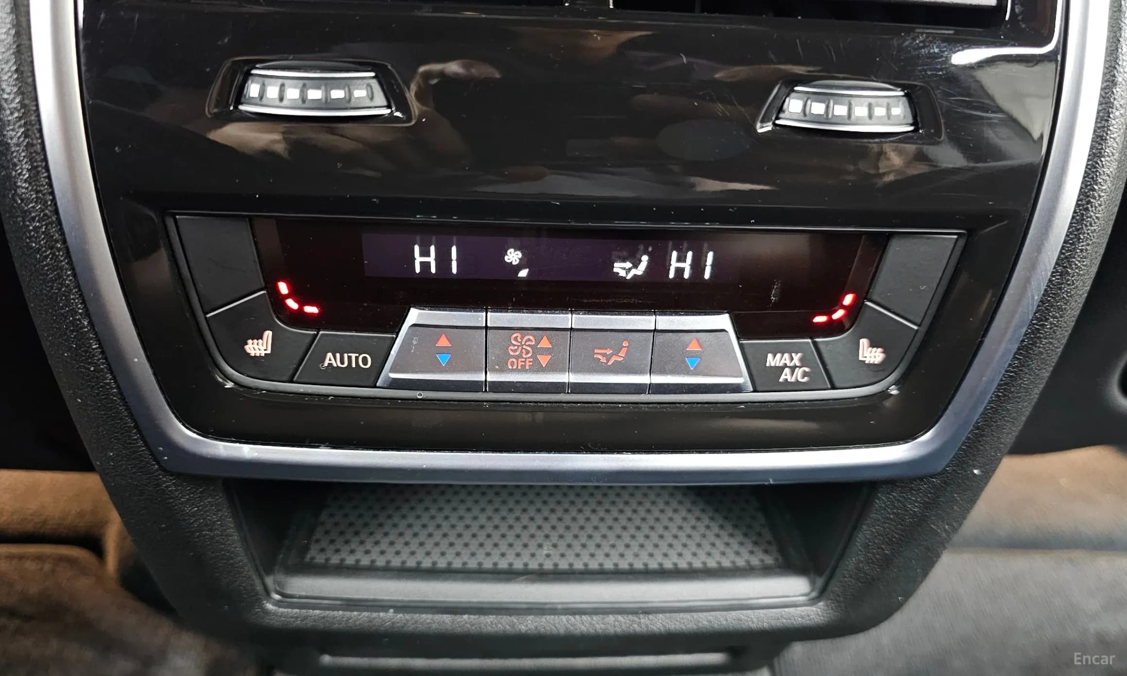X6 (G06)