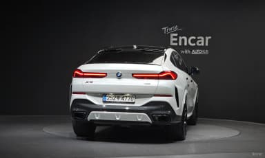 X6 (G06)