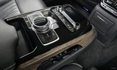 G90
