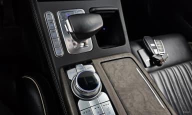 G90