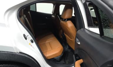 UX250h