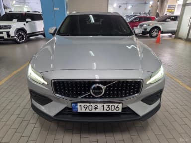 V60 Cross-Country 2nd Generation