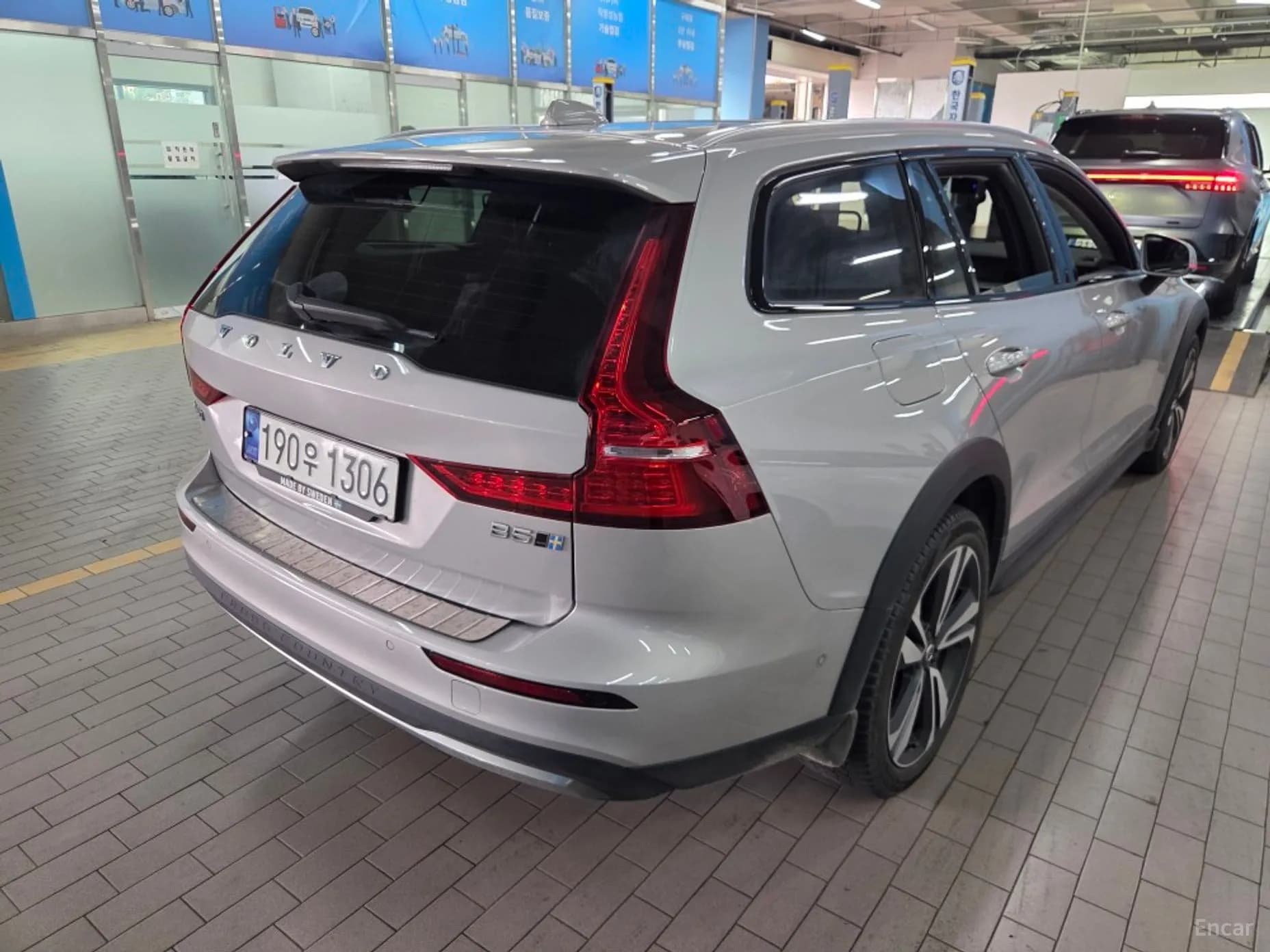 V60 Cross-Country 2nd Generation