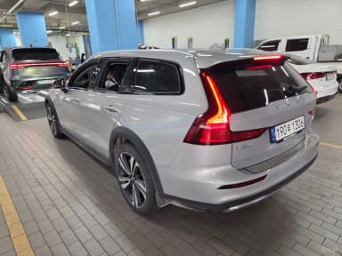 V60 Cross-Country 2nd Generation