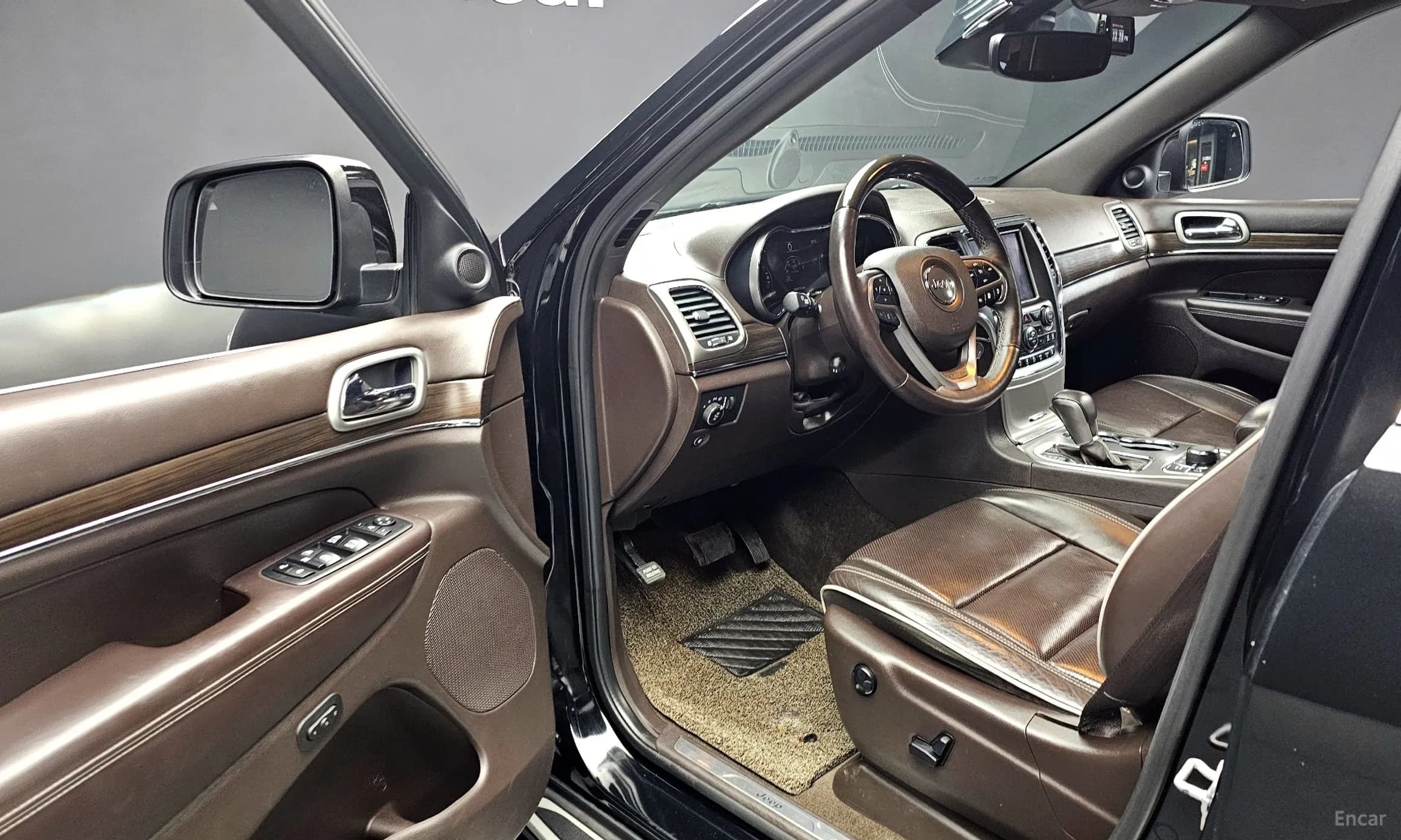 Grand Cherokee