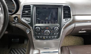 Grand Cherokee