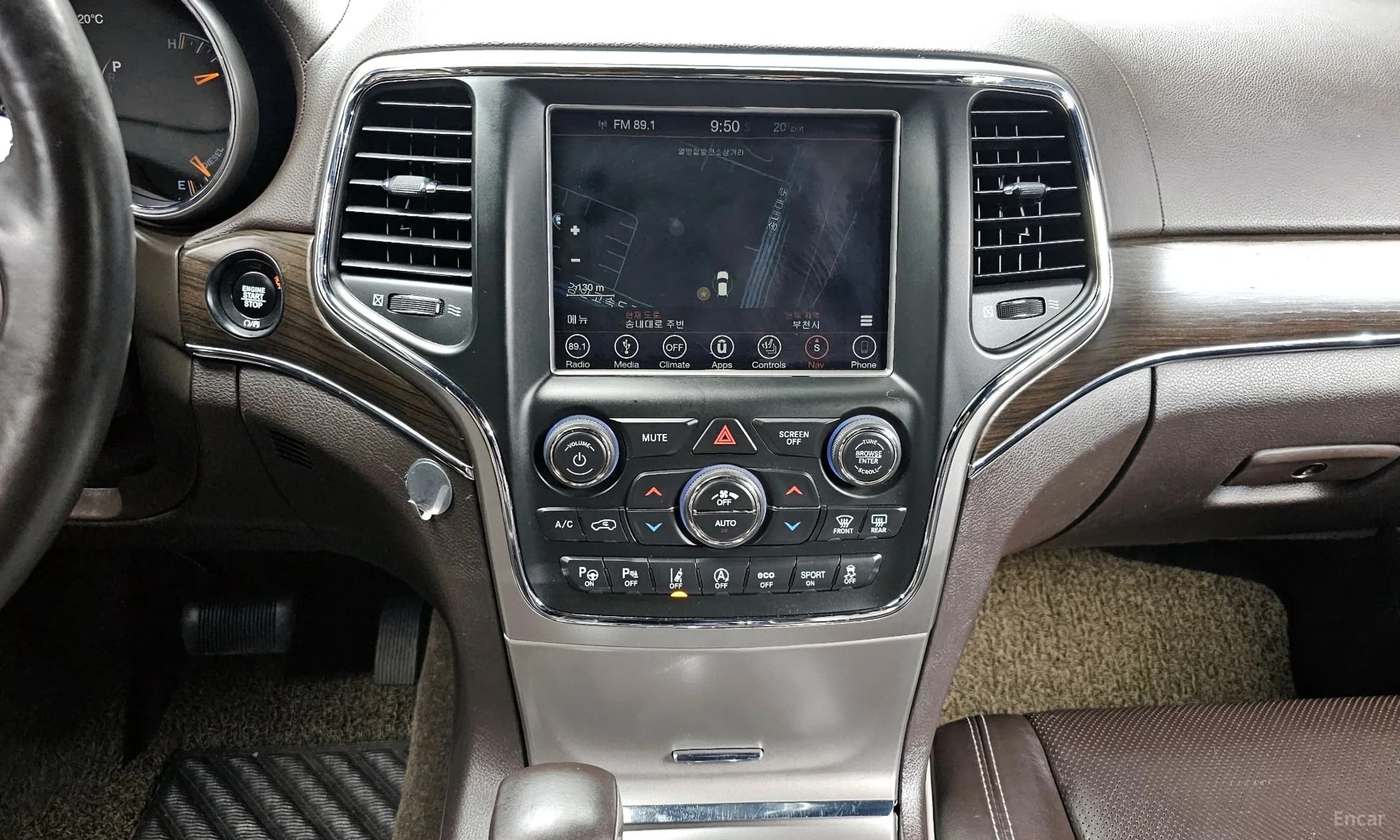 Grand Cherokee