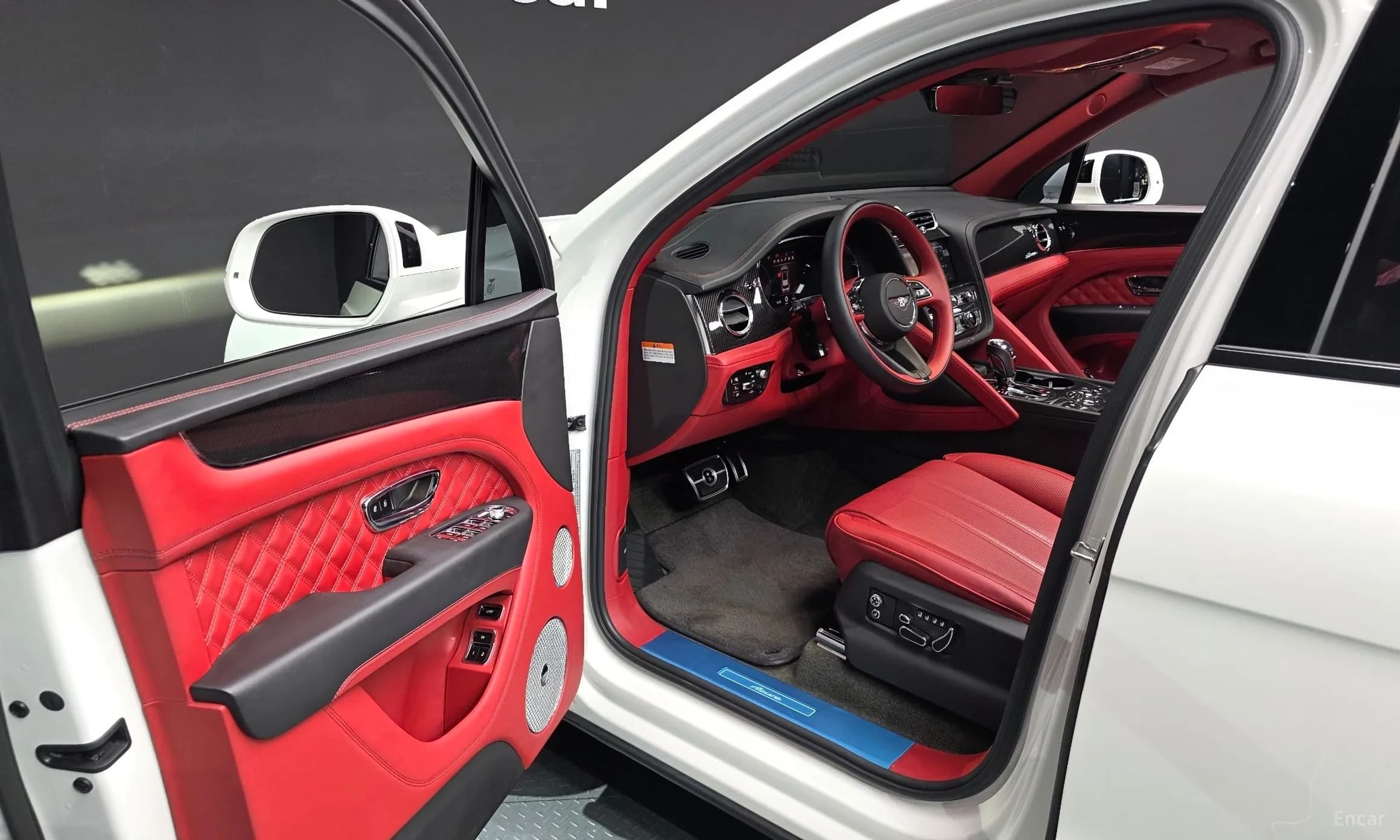 Bentayga