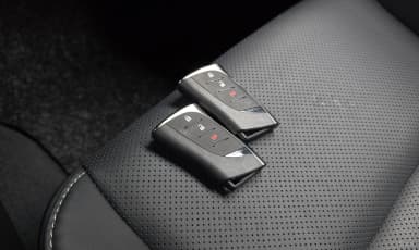 UX300h