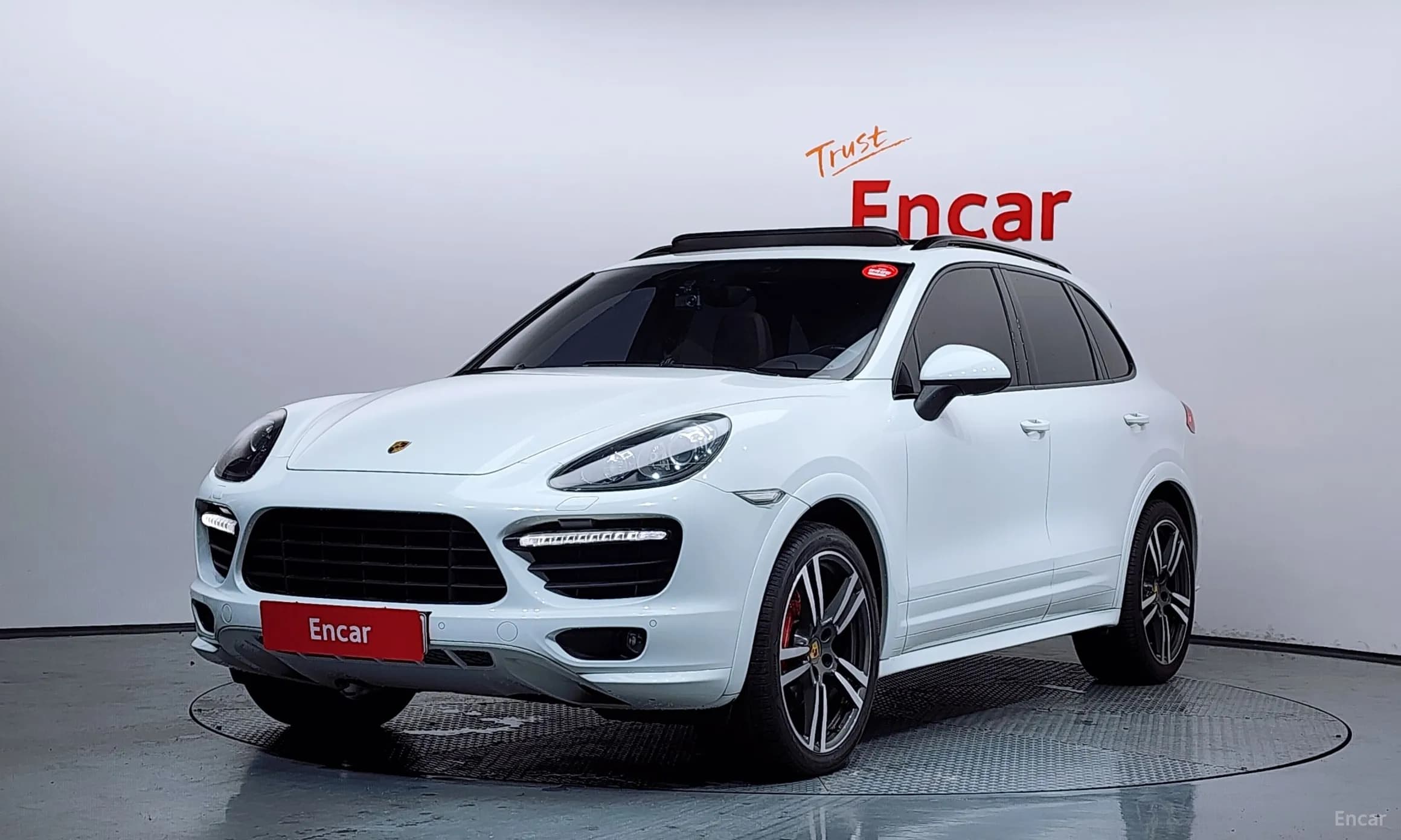 New Cayenne