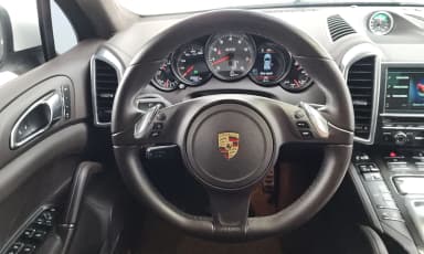 New Cayenne