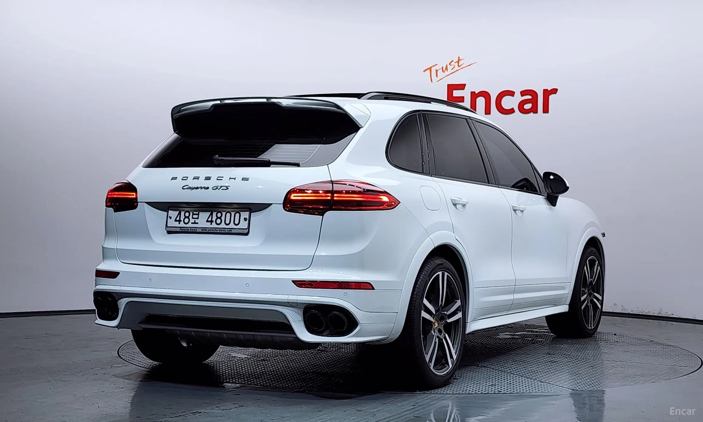 New Cayenne