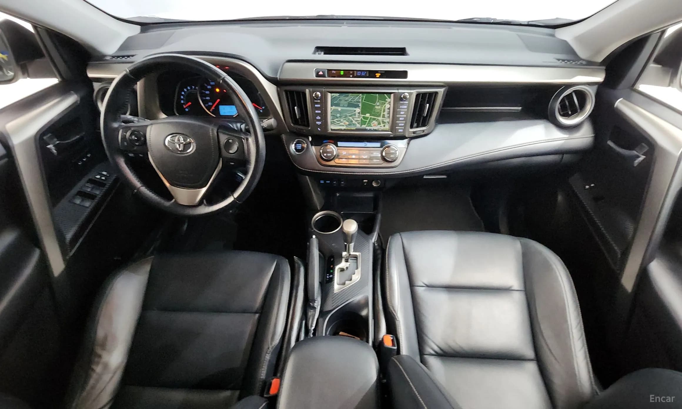 RAV4